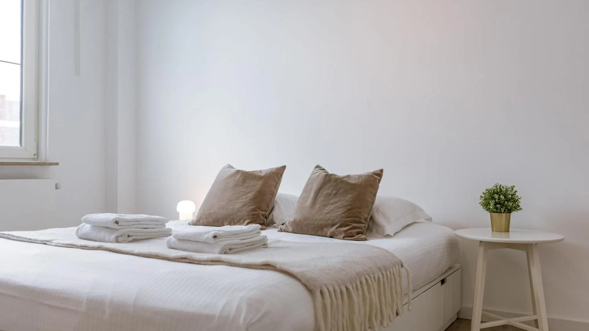 Huswell - Cozy Apartment In Oostende, Pets Are Welcome