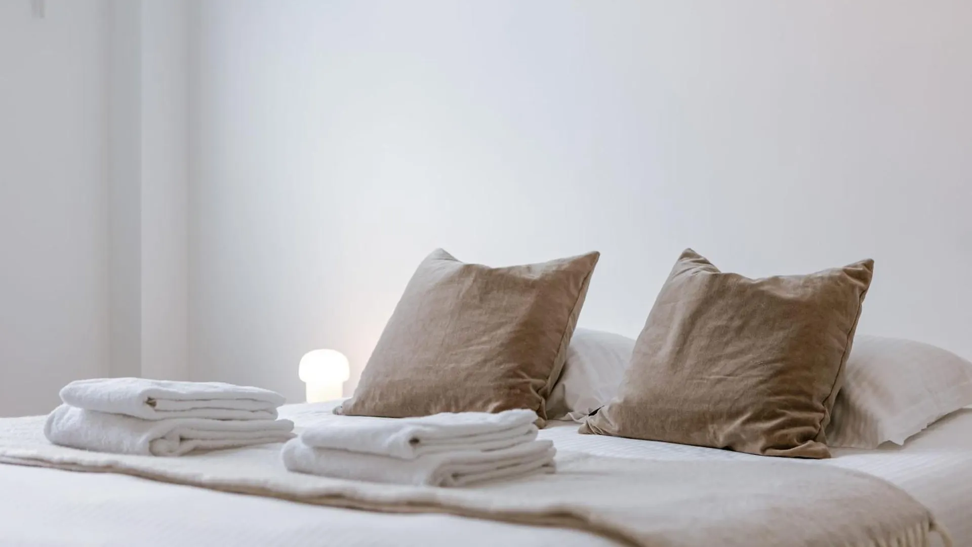 Huswell - Cozy Apartment In Oostende, Pets Are Welcome Belgium